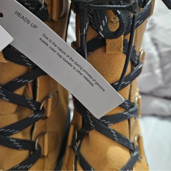 All In Motion Women's Tan and Black Winter Boots 5 - Picture 8 of 8